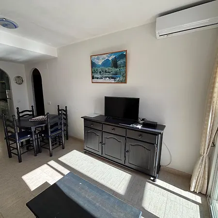 Apartment El Datiler-serviden